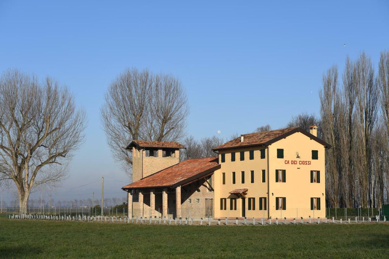 Ca Dei Ciossi Hotel Concordia Sagittaria Bagian luar foto